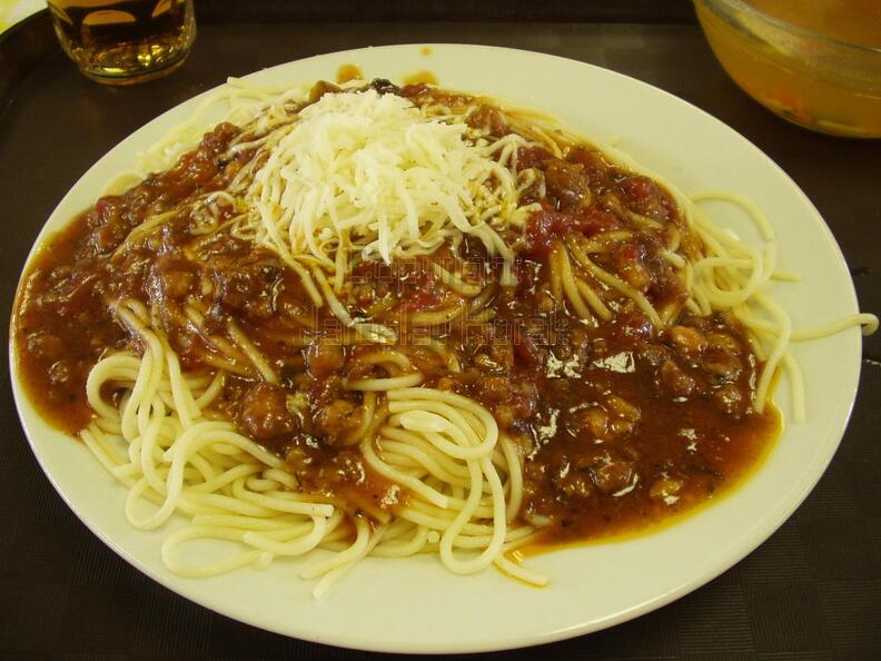 P6200003 bolognske spagety.JPG
